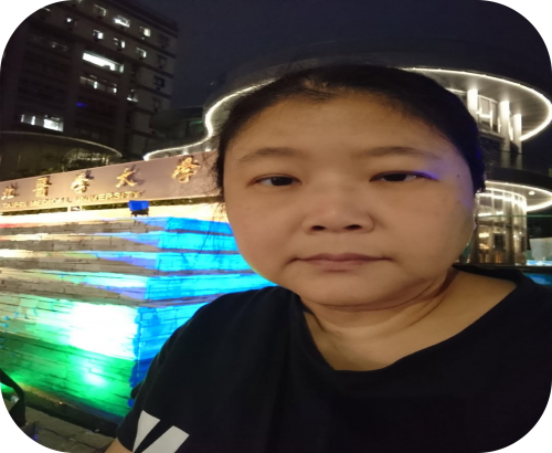 何姿穎